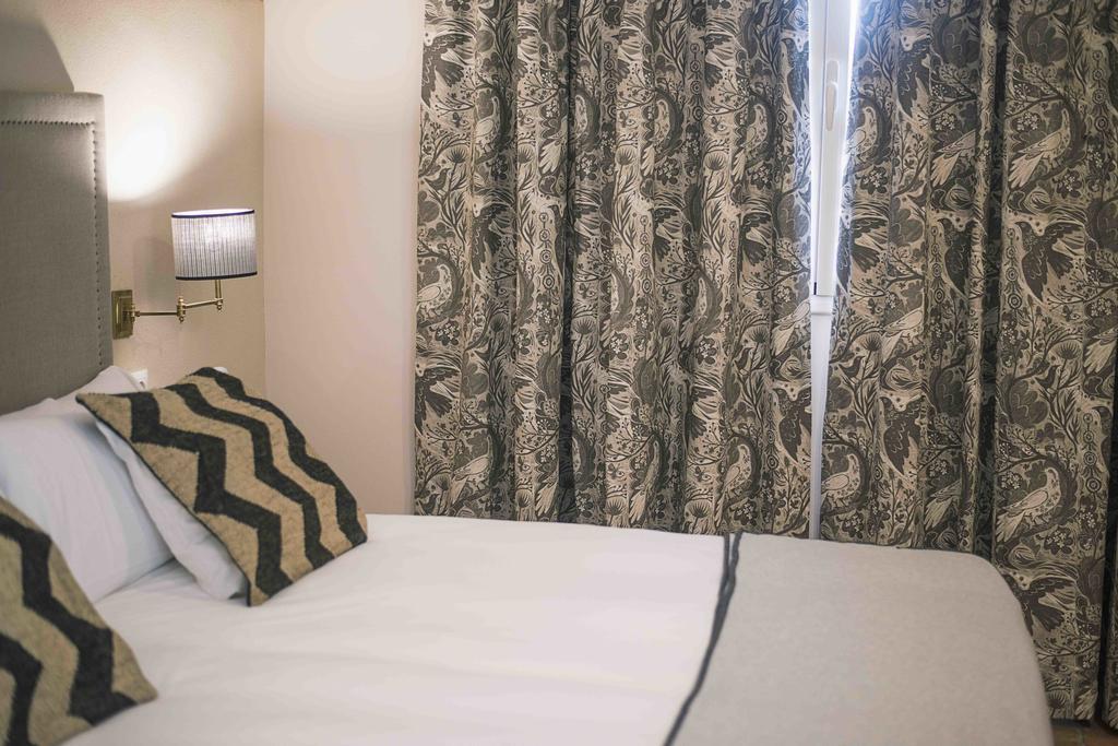 Casa Boutique La Pila Del Pato Hotel Seville Luaran gambar